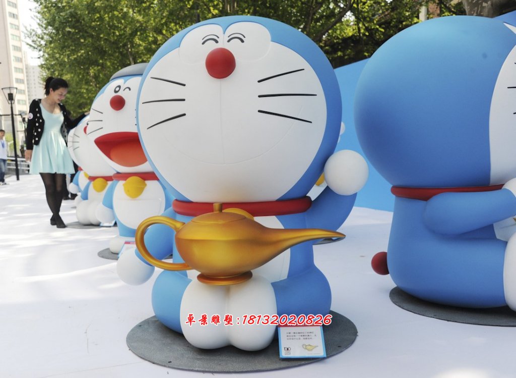 玻璃钢哆啦a梦雕塑，玻璃钢机器猫雕塑