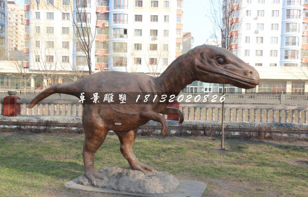 玻璃钢恐龙雕塑，玻璃钢公园动物雕塑