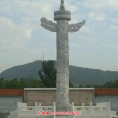 华表，石雕龙柱