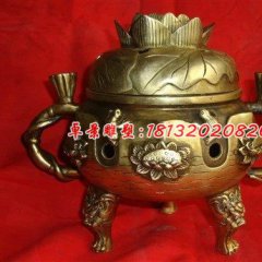 铜雕香炉，三足香炉，鎏金铜香炉