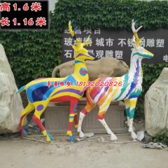 玻璃钢彩色鹿雕塑，彩绘动物雕塑