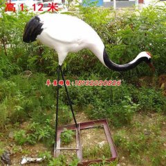 仿真动物雕塑，玻璃钢丹顶鹤雕塑
