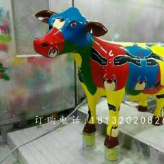 玻璃钢小牛，彩绘玻璃钢动物雕塑