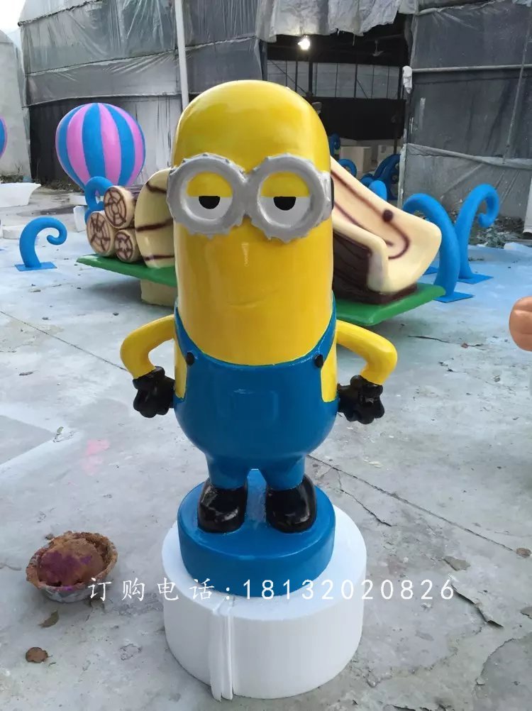 玻璃钢小黄人，卡通玻璃钢雕塑 (4)