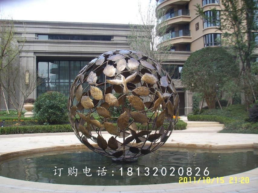 铜雕球，镂空球，小区景观雕塑