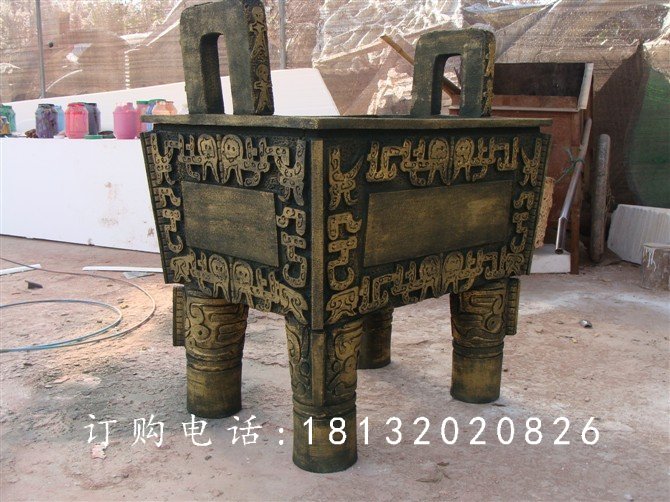 铜雕鼎，四脚鼎，广场铜鼎雕塑
