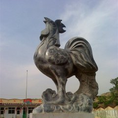 仿古公鸡石雕，公园动物石雕