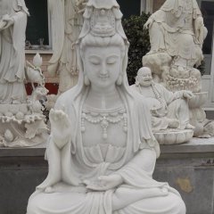 汉白玉观音石雕，坐式观音菩萨