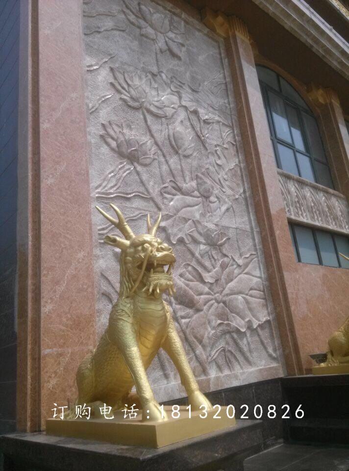 铜麒麟雕塑，鎏金铜麒麟雕塑
