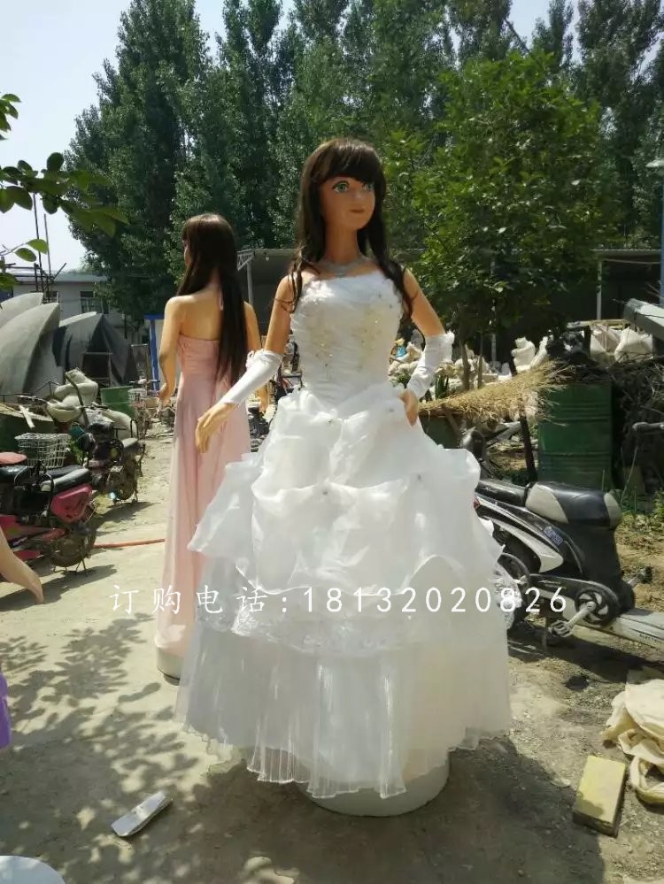 穿婚纱女孩雕塑，玻璃钢人物雕塑