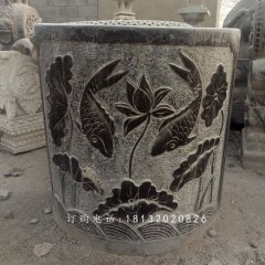 仿古青石水缸石雕，鱼戏水中浮雕水缸雕塑