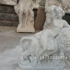 骑狮子的西方美女雕塑，广场景观雕塑