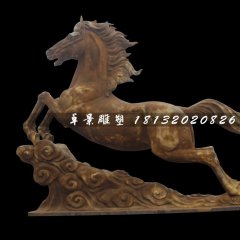 铜雕马，广场马踏祥云铜雕