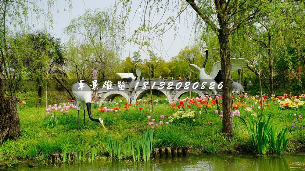 仙鹤雕塑，玻璃钢仿真仙鹤雕塑