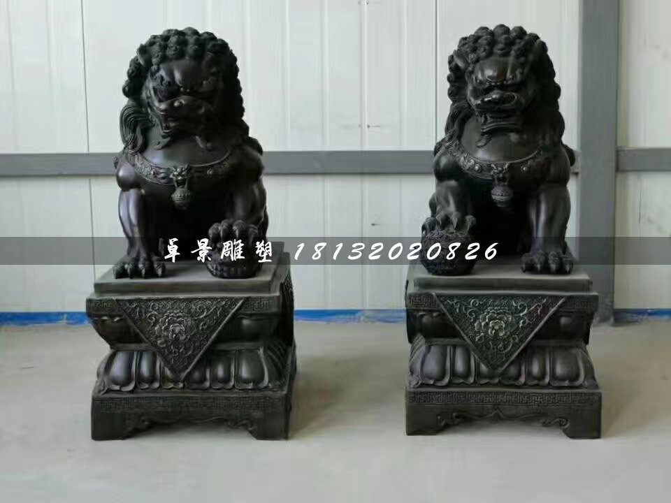北京狮铜雕，小型铜狮子
