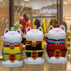 玻璃钢招财猫雕塑，卡通摆件雕塑