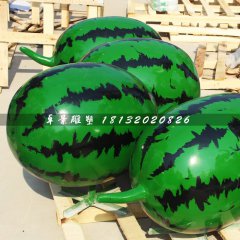 仿真西瓜雕塑，玻璃钢水果雕塑
