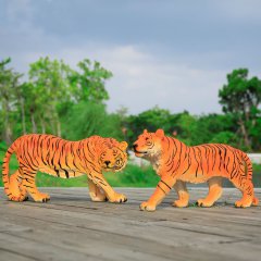 老虎雕塑，玻璃钢仿真老虎雕塑