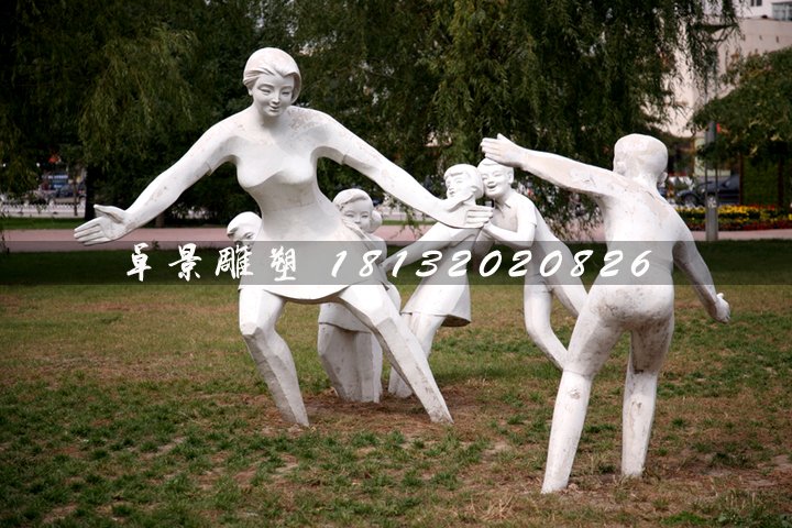 老鹰捉小鸡石雕，公园小品石雕