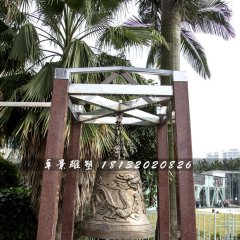 龙浮雕钟雕塑，铜钟雕塑
