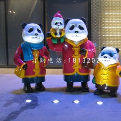 卡通熊猫雕塑，玻璃钢卡通雕塑