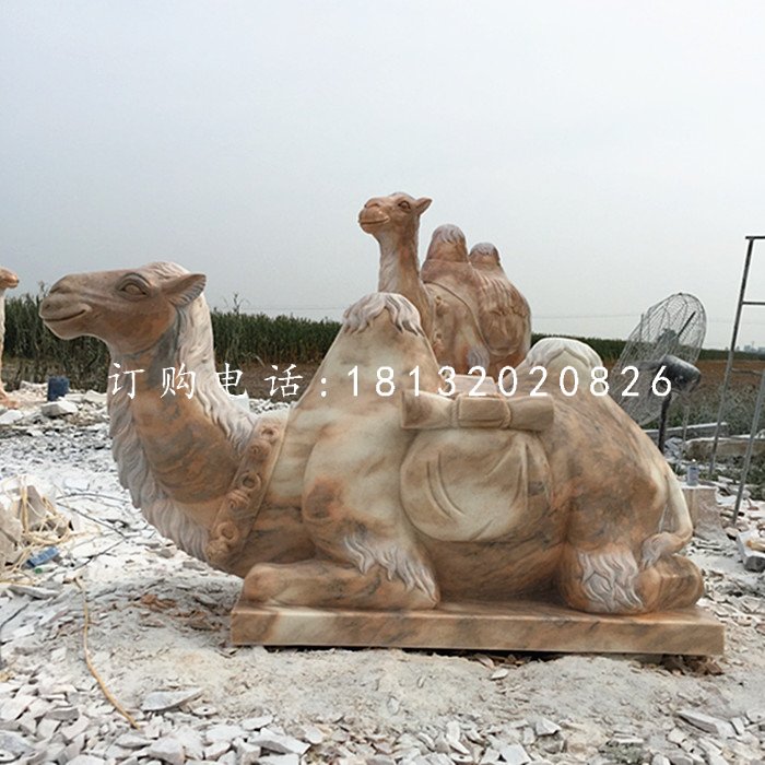 骆驼石雕，晚霞红动物雕塑