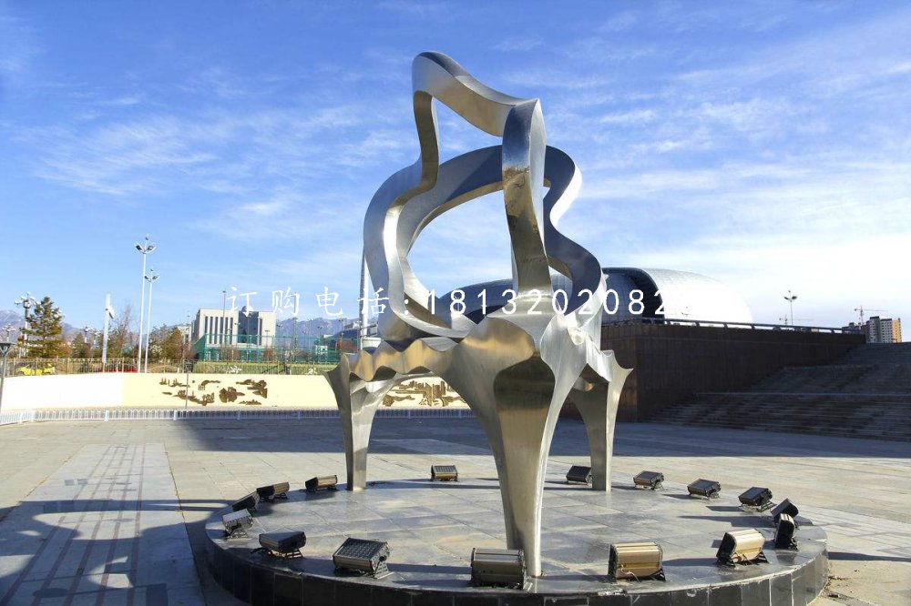 抽象钢琴雕塑，不锈钢广场雕塑