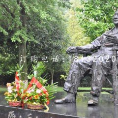 坐着的邓小平铜雕，伟人铜雕