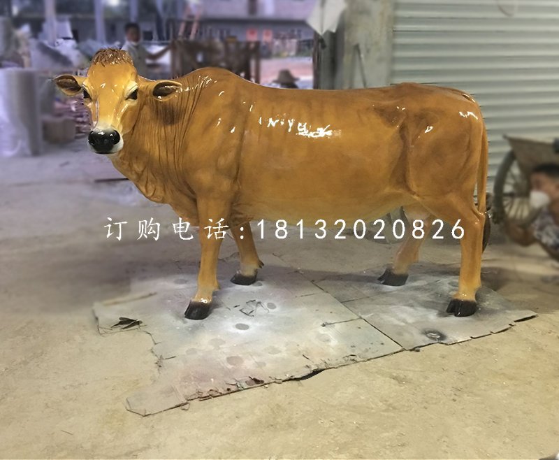 大黄牛雕塑，玻璃钢动物雕塑