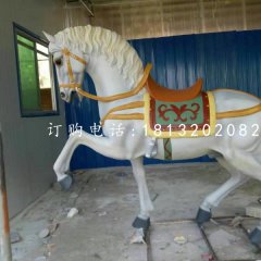 白马坐骑雕塑，玻璃钢动物雕塑