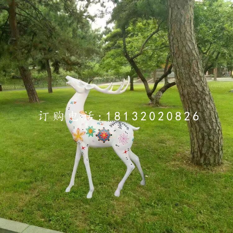 彩绘小鹿雕塑，玻璃钢动物摆件 (4)