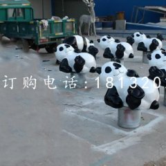 大熊猫雕塑，玻璃钢动物雕塑
