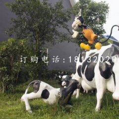 玻璃钢奶牛雕塑，公园动物雕塑