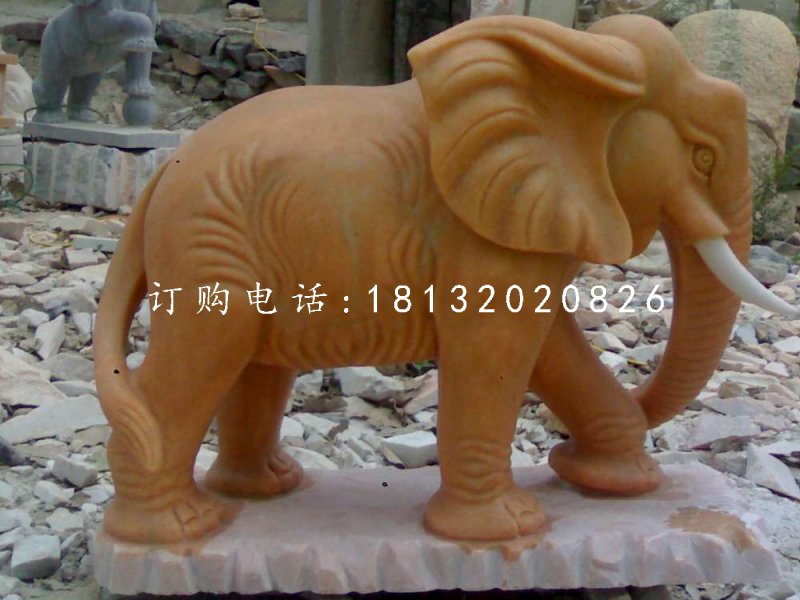 晚霞红大象，石雕动物