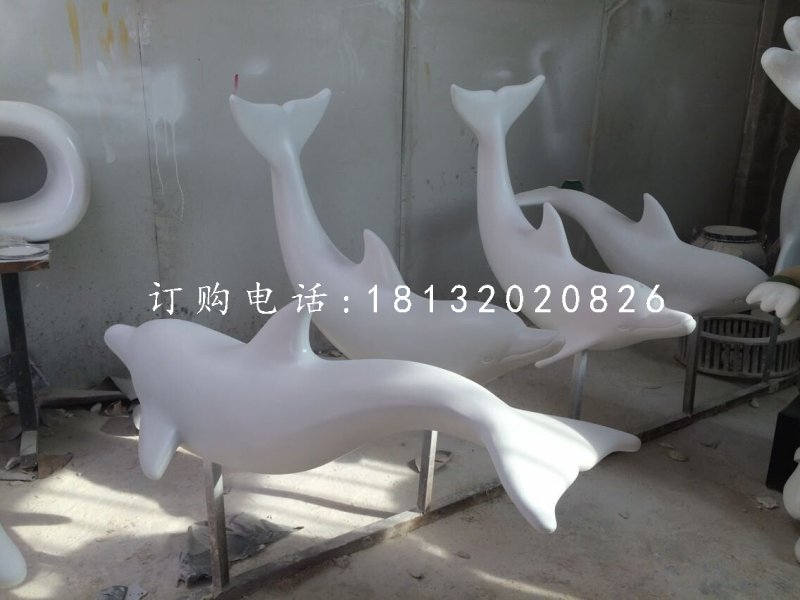 白海豚雕塑，玻璃钢动物雕塑