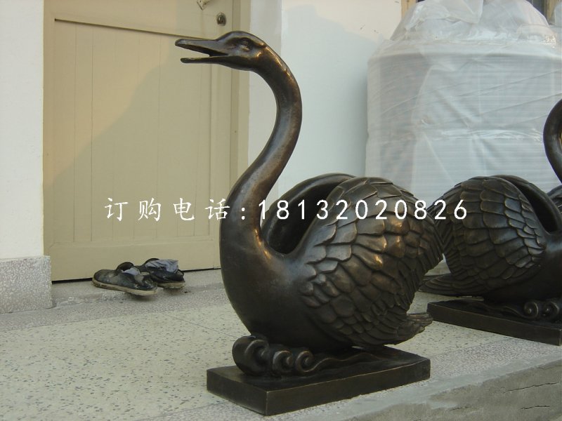 天鹅喷泉铜雕，景观铜雕