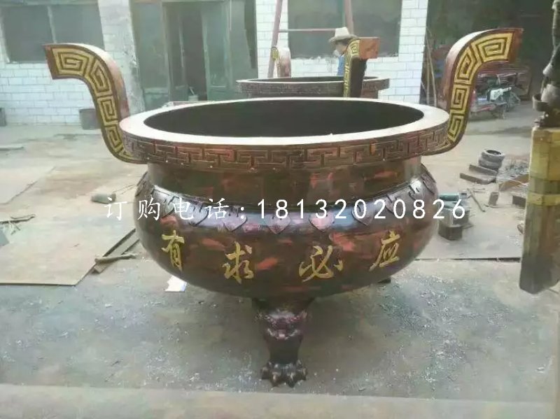 圆形香炉，寺庙三足铜香炉