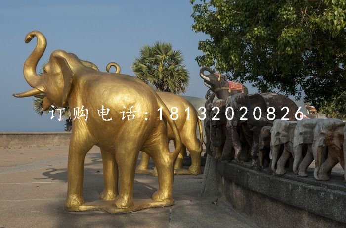 玻璃钢金色大象，广场动物雕塑