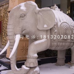广场大象石雕，动物石雕