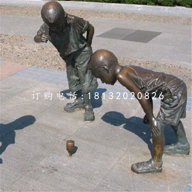 打陀螺的小男孩铜雕，广场小品铜雕