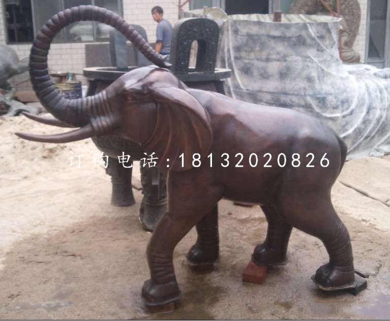 广场大象铜雕公园动物雕塑