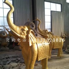 象鼻向上的大象铜雕，广场大象铜雕