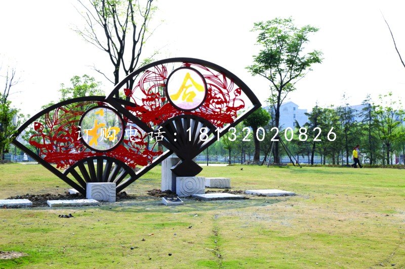 不锈钢扇子雕塑，不锈钢和合雕塑