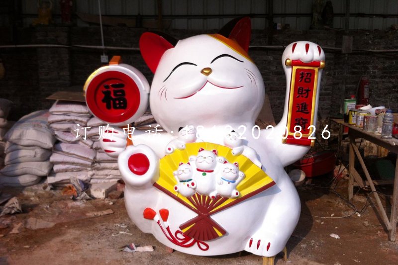 玻璃钢招财猫，卡通动物雕塑，商场景观雕塑