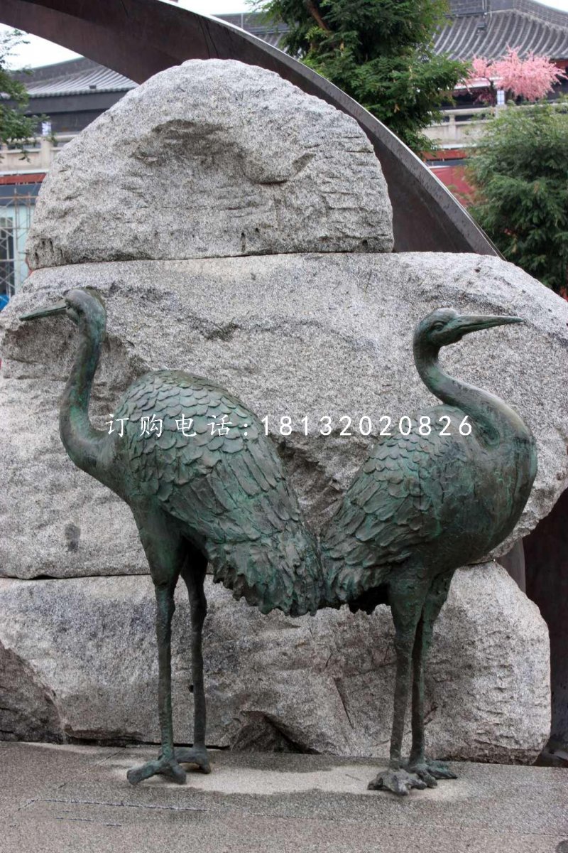 青铜仙鹤雕塑 动物铜雕 公园景观铜雕