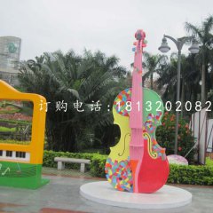 玻璃钢彩绘大提琴 公园景观雕塑