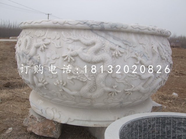 龙浮雕水缸 圆形石水缸