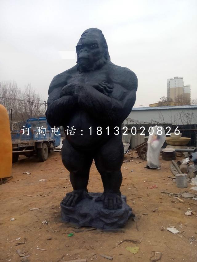 站立的大猩猩雕塑，玻璃钢动物