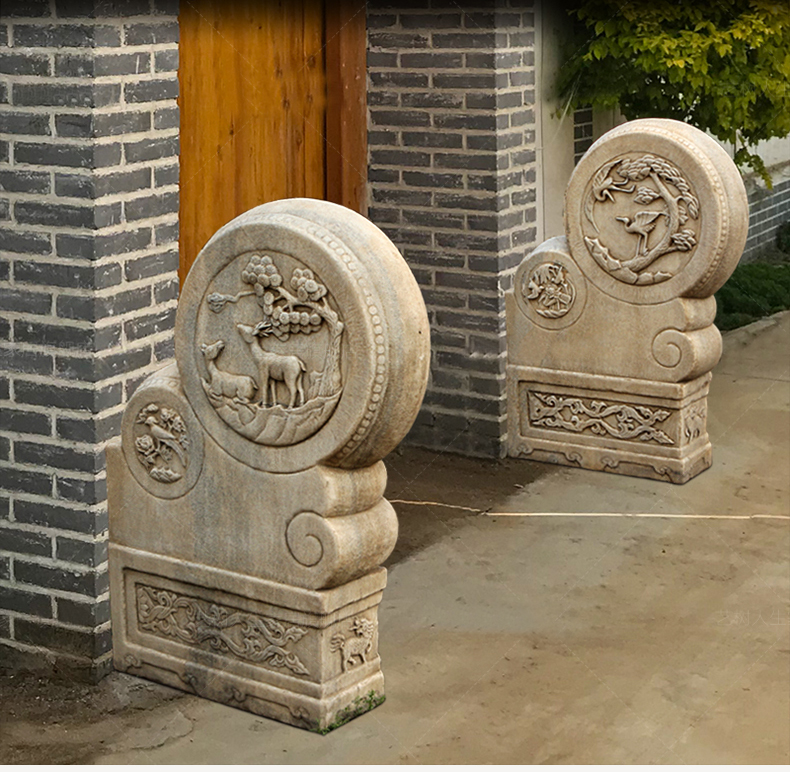 门口抱鼓石，镇宅石门墩