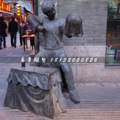 变魔术人物铜雕，步行街小品雕塑